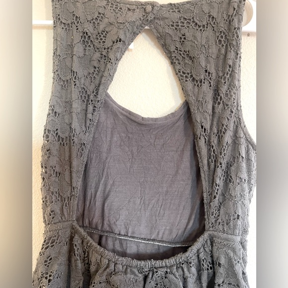 Free People Open Back Embroidered Dress w/Liner size Small - Picture 4 of 6